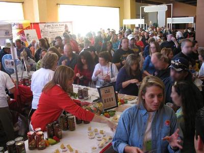La folla all’ingresso del Fiery Food Show